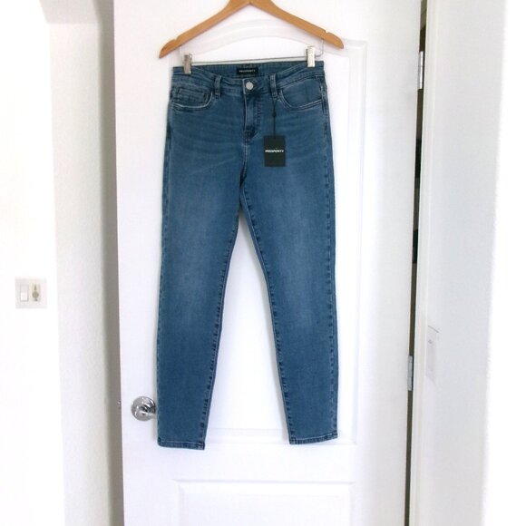 New PROSPERITY Mid High Rise Medium Wash Jeans with Stretch 29 - Picture 1 of 7